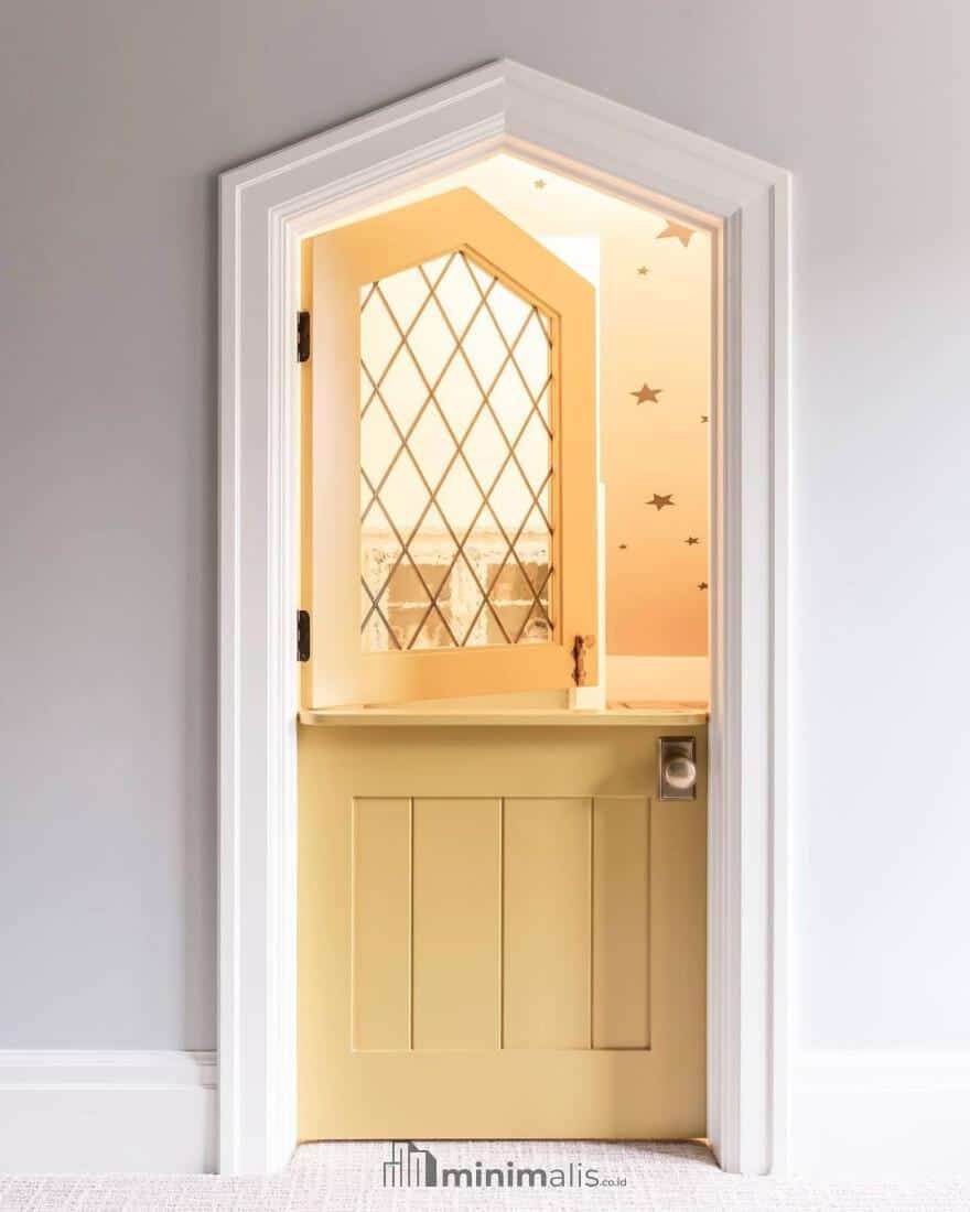 Tertarik Dengan Model Pintu Atas Bawah Minimalis? Baca Dulu Fakta Berikut