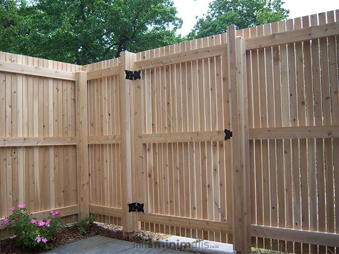 45+ Gaya Pintu Pagar Minimalis dan Material yang Digunakan