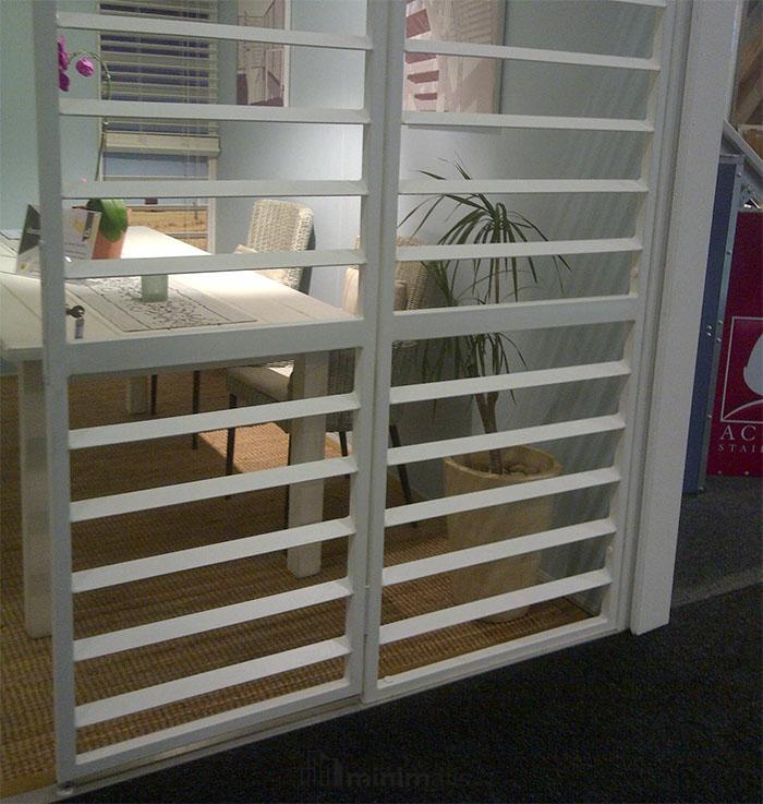 42+ Model Teralis Minimalis Pengaman Jendela Sekaligus Pemercantik