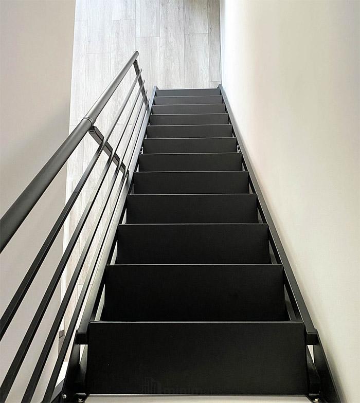 41+ Tangga Besi Minimalis Transisi Tampilan Hunian Modern - Minimalist