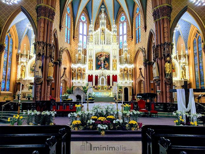 Altar Gereja Holy Family, Amerika Serikat