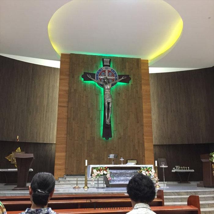 Altar Gereja Santa Maria Immaculata, Singapura