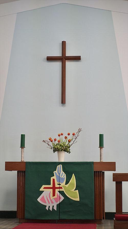 dekorasi paskah altar gereja