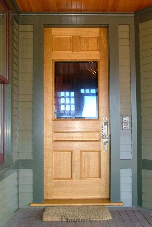 pintu model kaca