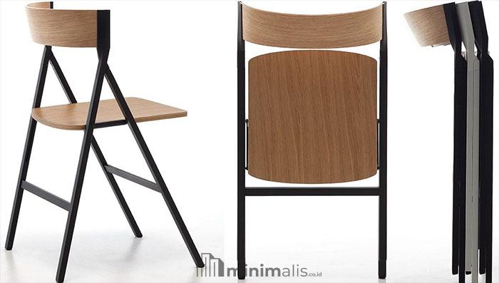 Minimalist Folding Chair