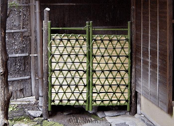 pintu gerbang dari bambu